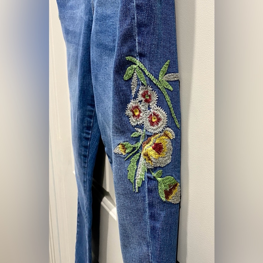 Royalty For Me Mid Rise 4 Blue Floral Embroidered Festival Y2K Indie Denim Jeans - Picture 5 of 10